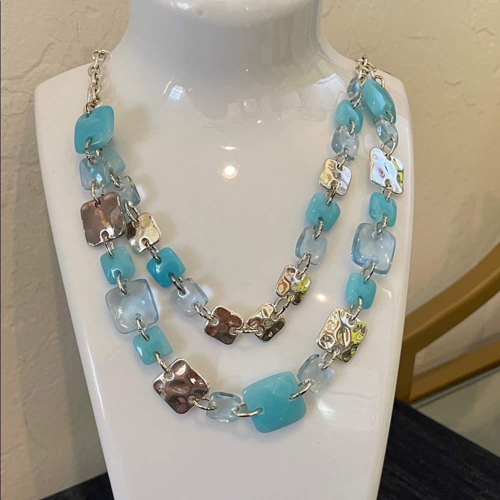 Fashion Elegant Blue and Silver Women's Necklace